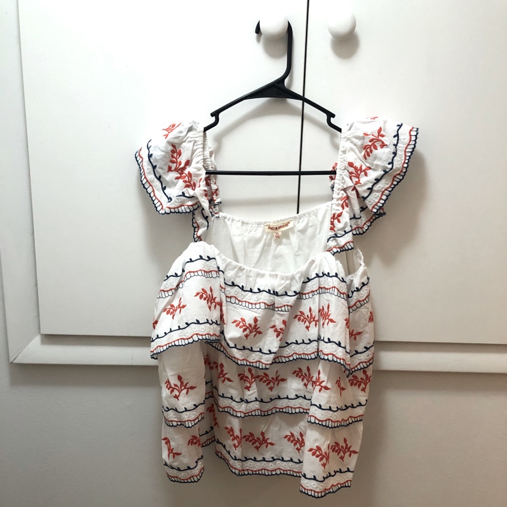 Ruffle tank
